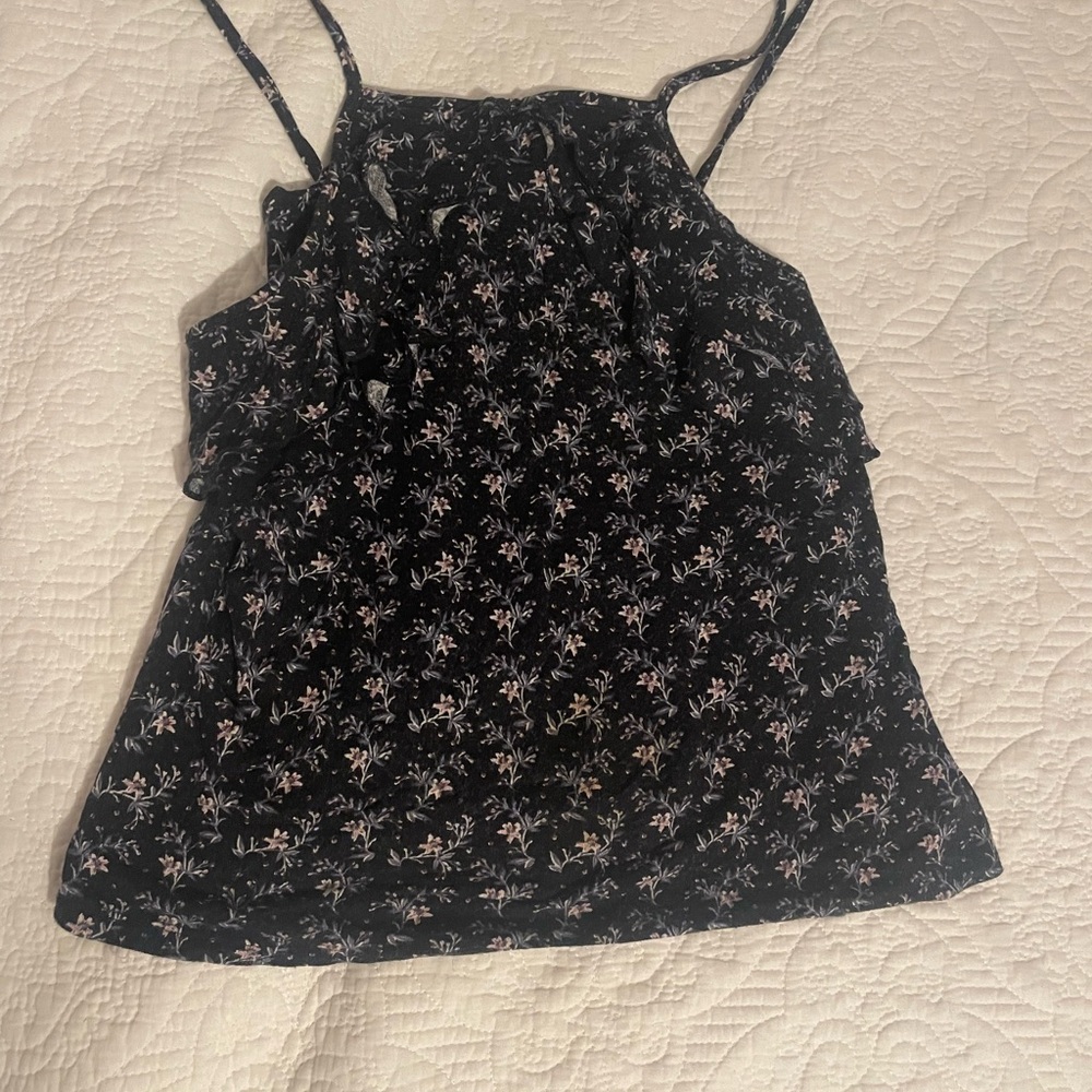 American Eagle Floral Ruffle Tank